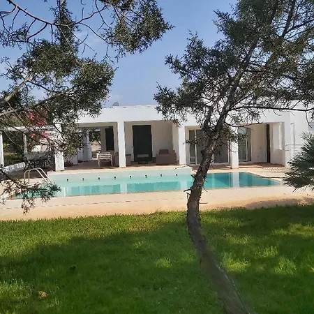 Chevalier Hotel 4*